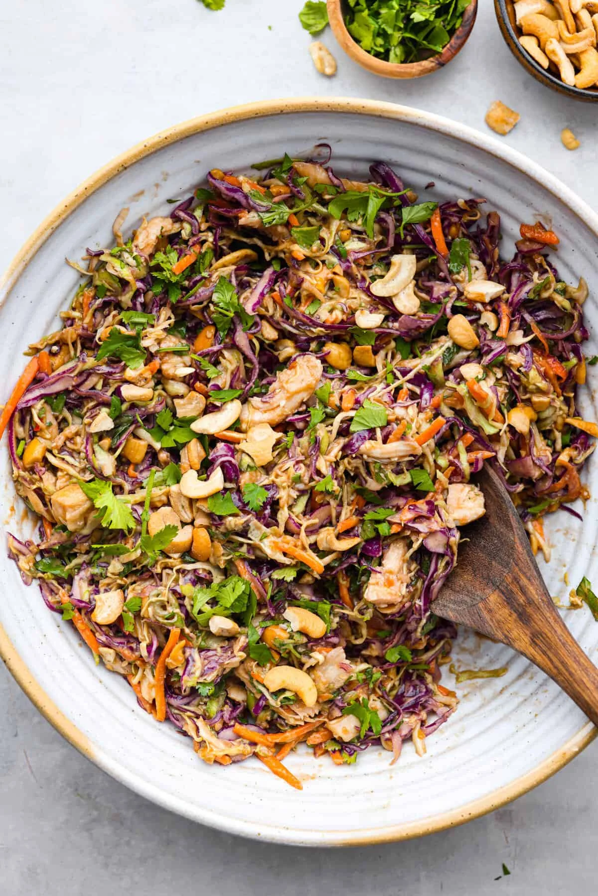 Delicious Thai Chicken Salad with fresh vegetables and chicken on a plate.