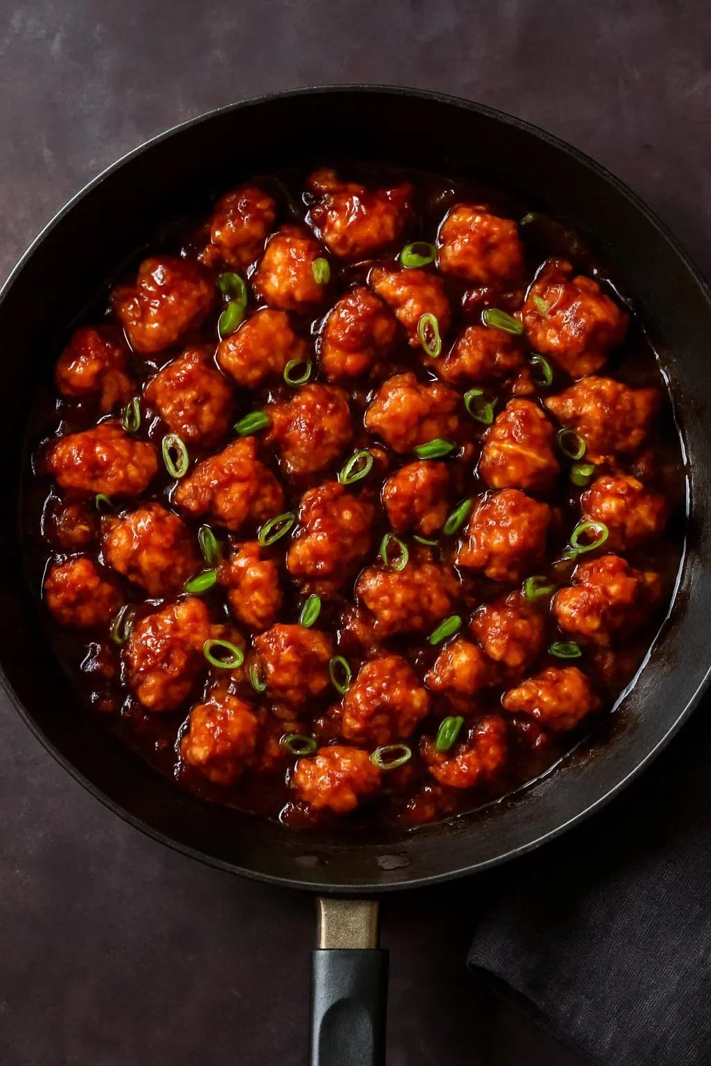 Super Garlicky Indo-Chinese Garlic Pepper Chicken served in a bowl